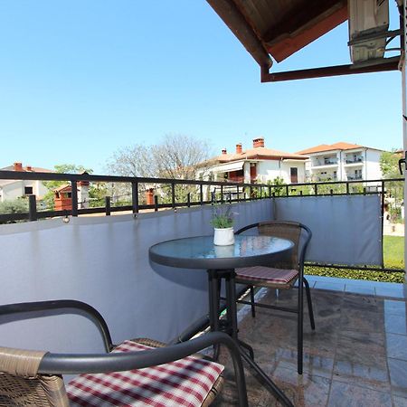 Apartments And Room Silvana 罗维尼 外观 照片